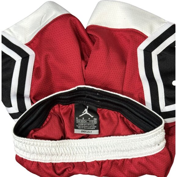 Air Jordan Kids 4T Basketball Shorts With Drawstring Waist & Dri-Fit - Picture 3 of 12